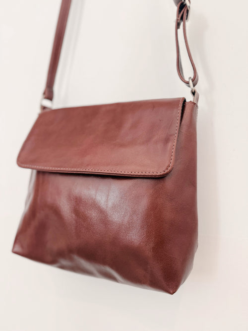 Bandolera de cuero marron