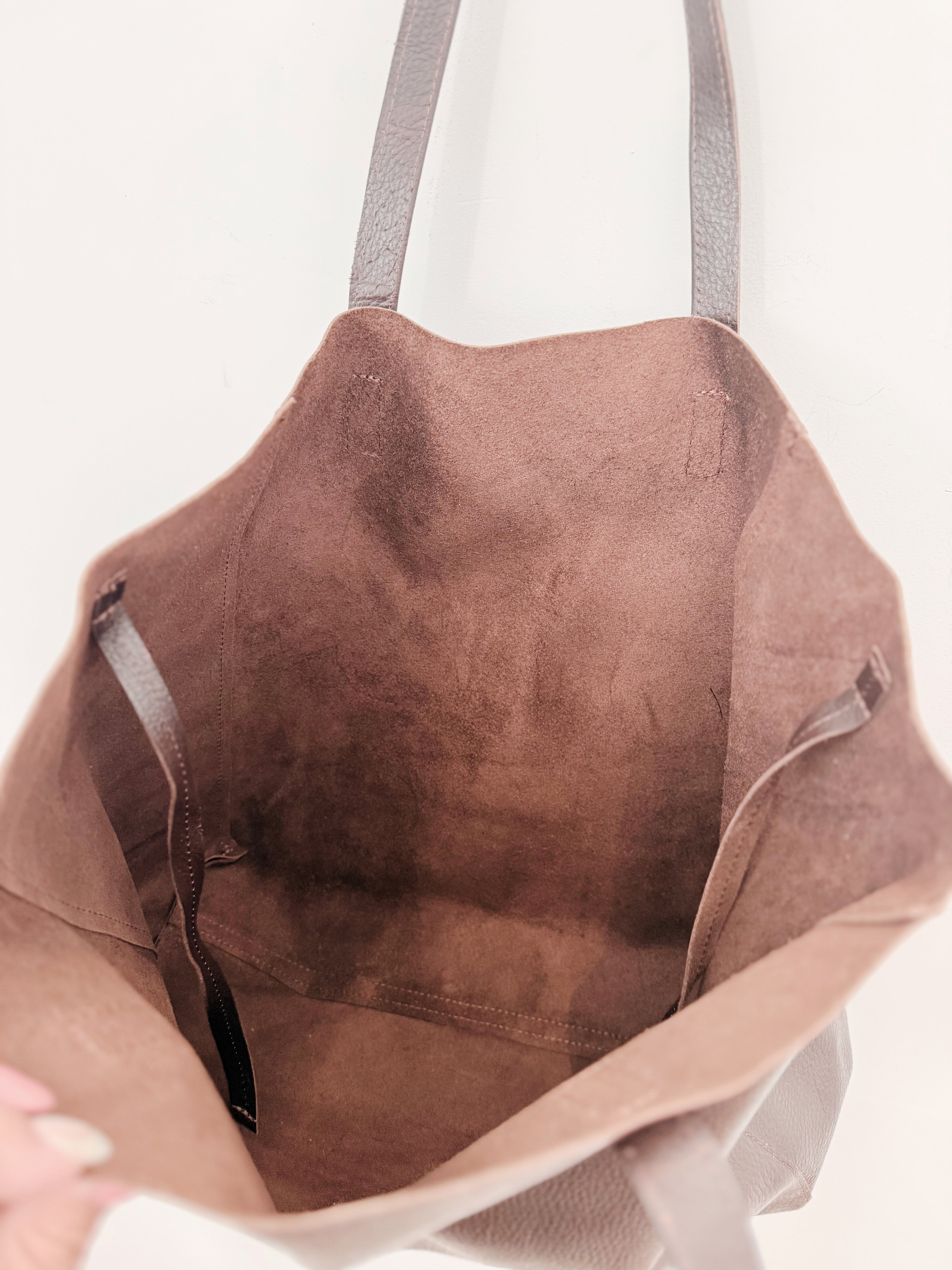 Bolso de cuero marrón