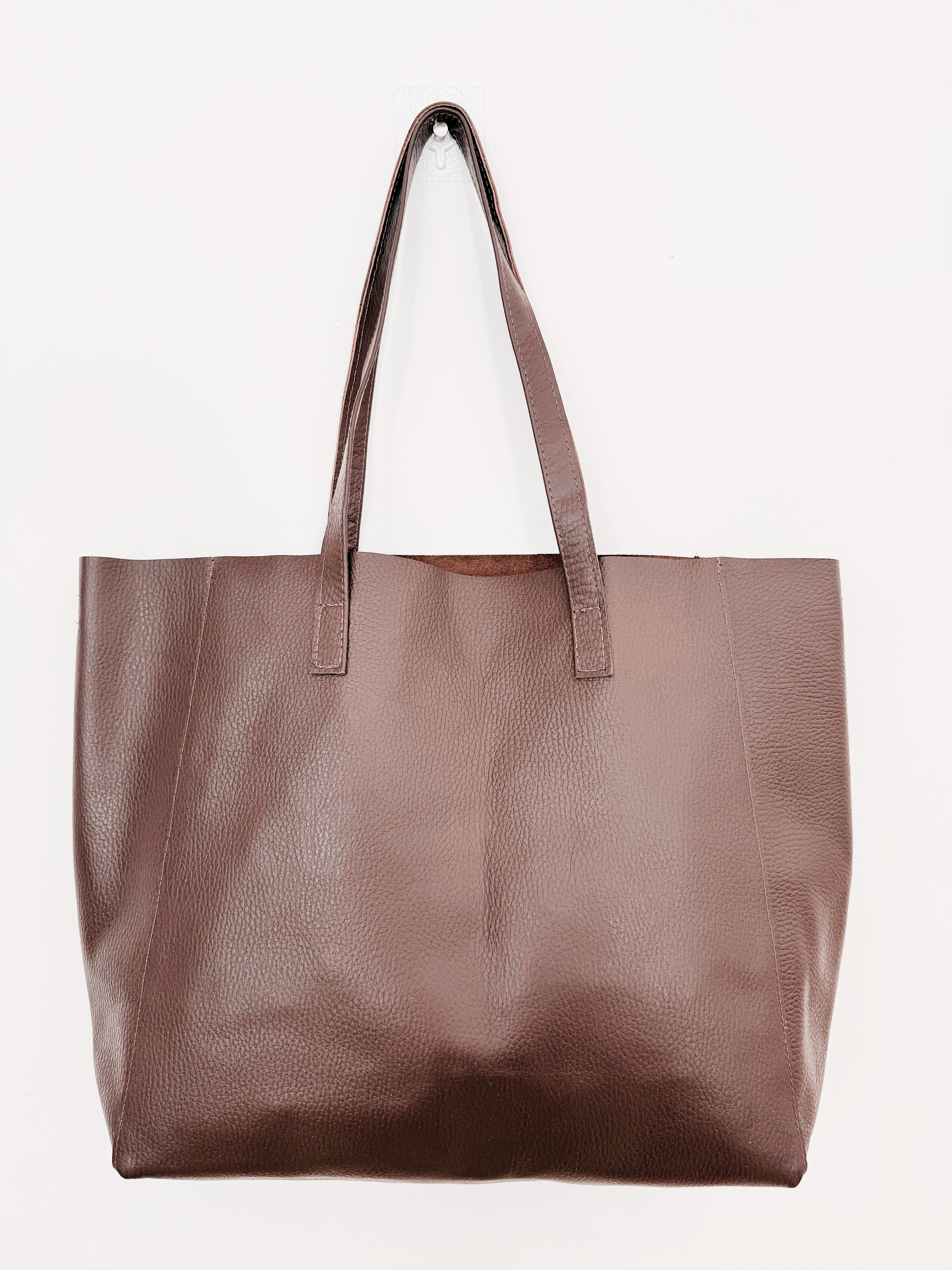 Bolso de cuero marrón