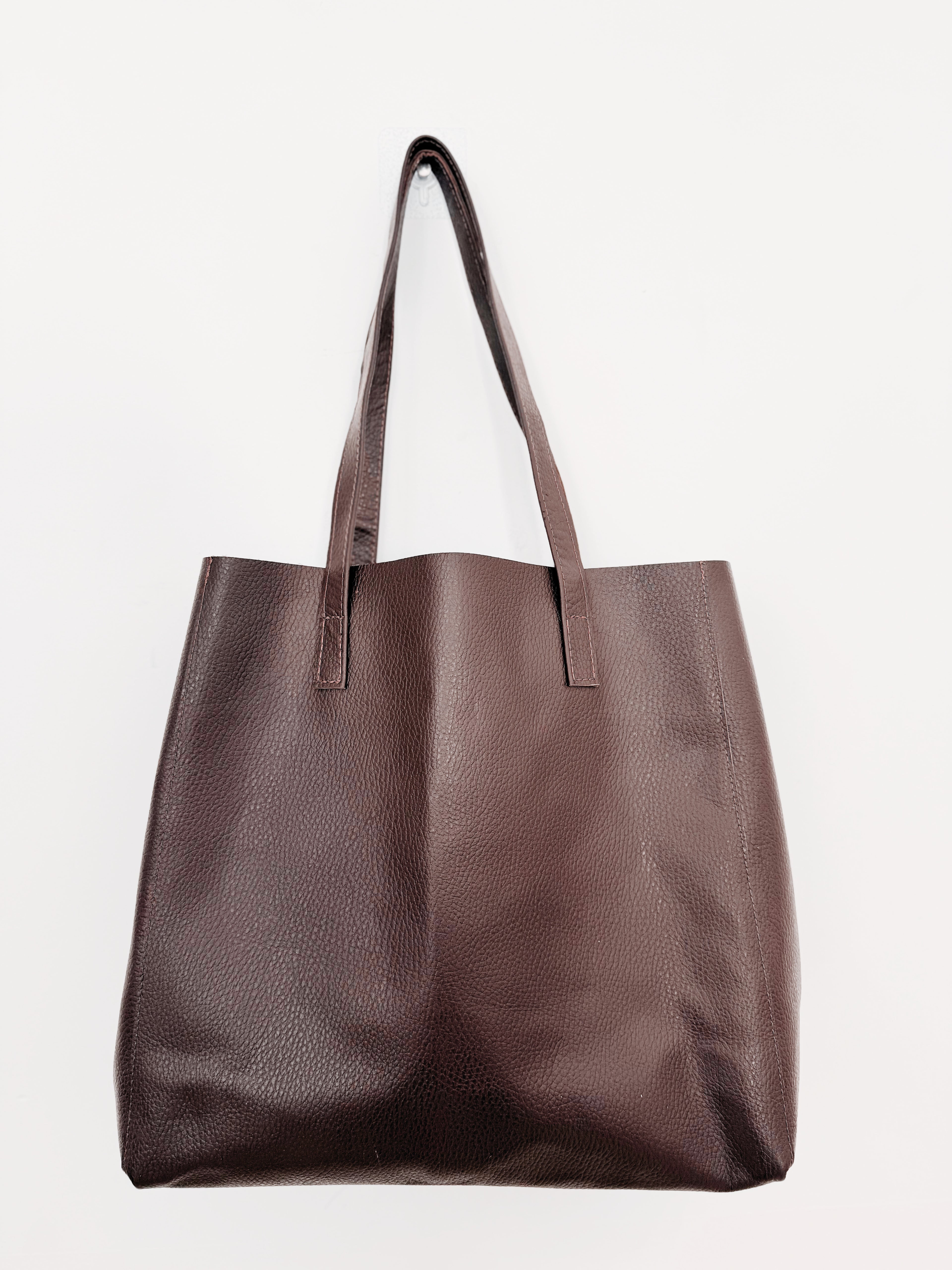 Bolso de cuero marrón