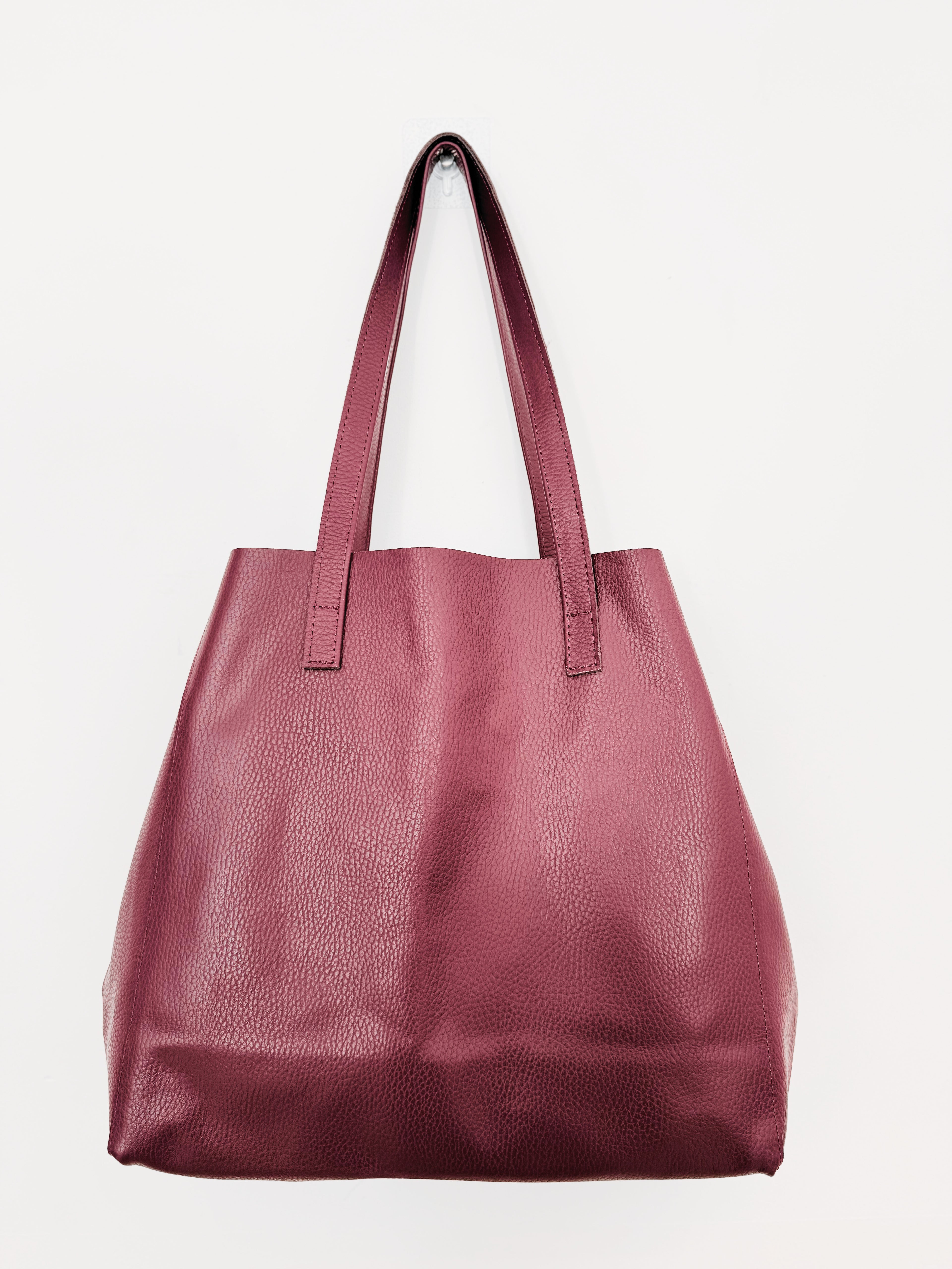 Bolso de cuero burdeos